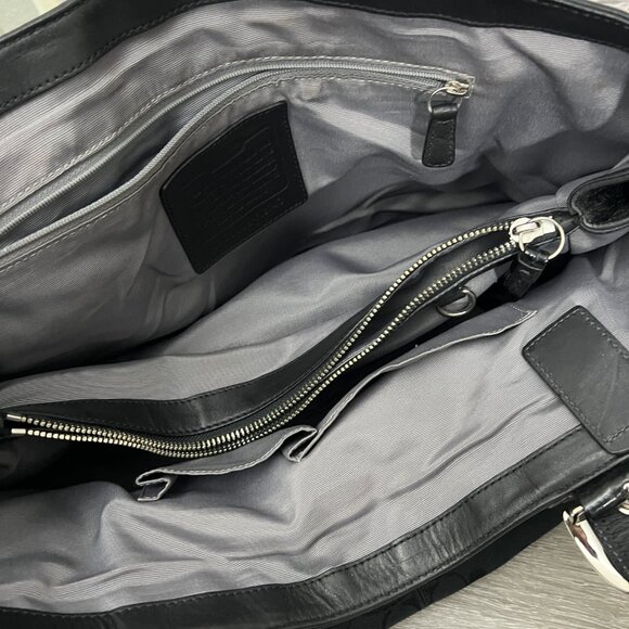 COACH SOHO BLACK LEATHER SATCHEL HANDBAG SNAP FLAP GOLD BUCKLE CLOSURE - Picture 5 of 6